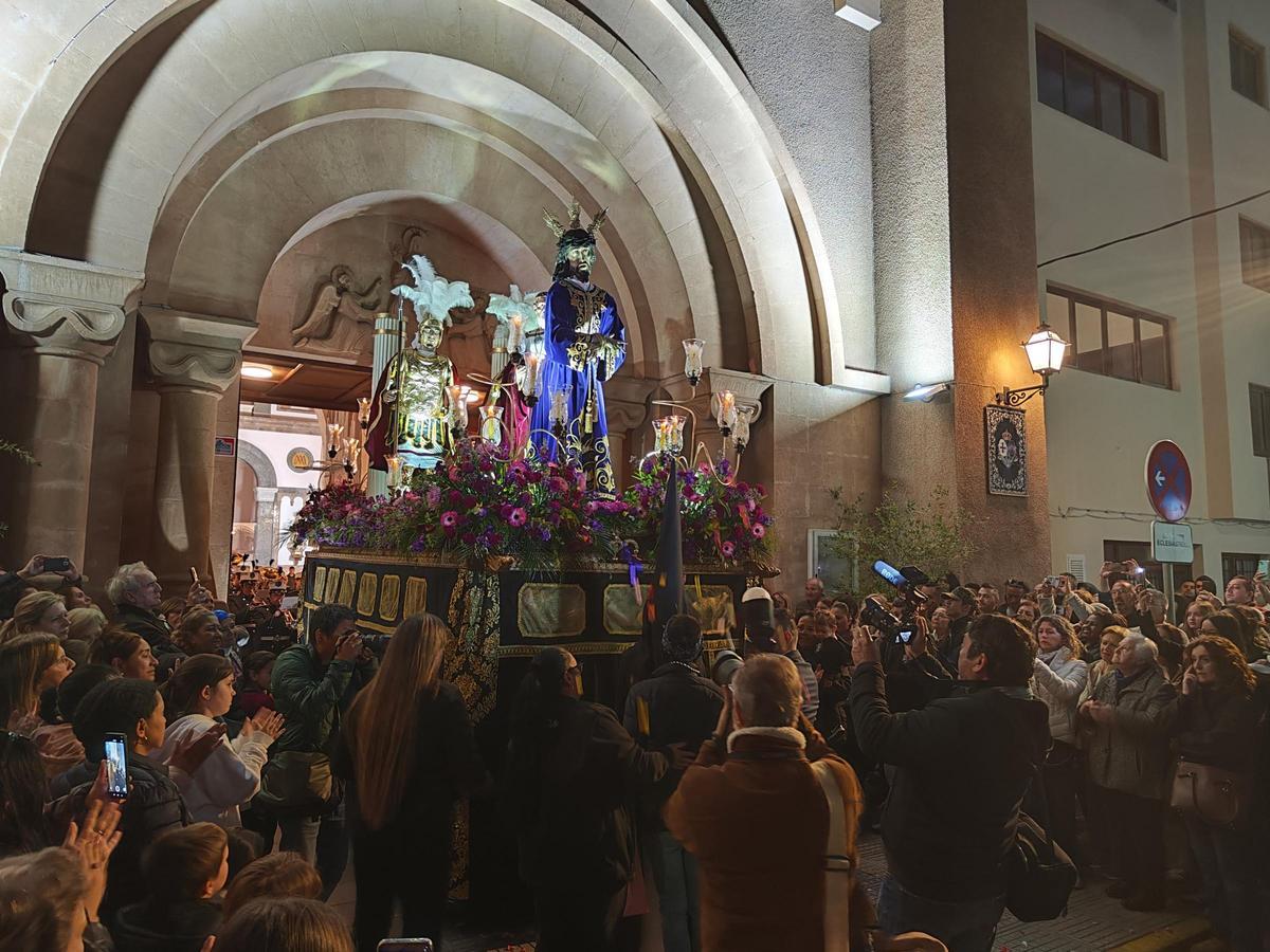 La estación de penitencia de la Cofradía de Jesús Cautivo en Ibiza