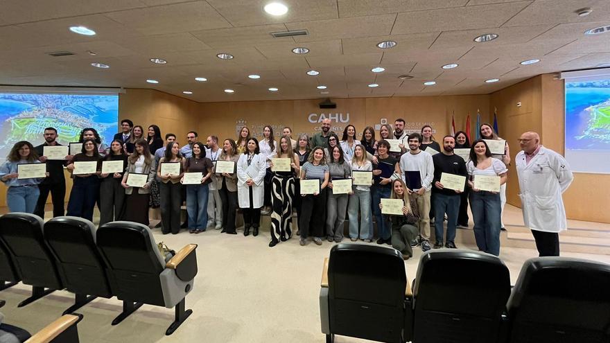 El hospital gijonés de Cabueñes se despide de 60 residentes