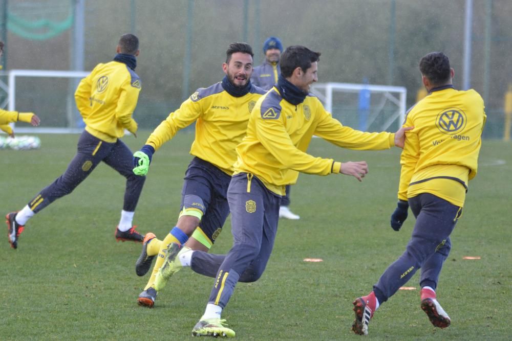 Entrenamiento de la U.D. Las Palmas en Abegondo