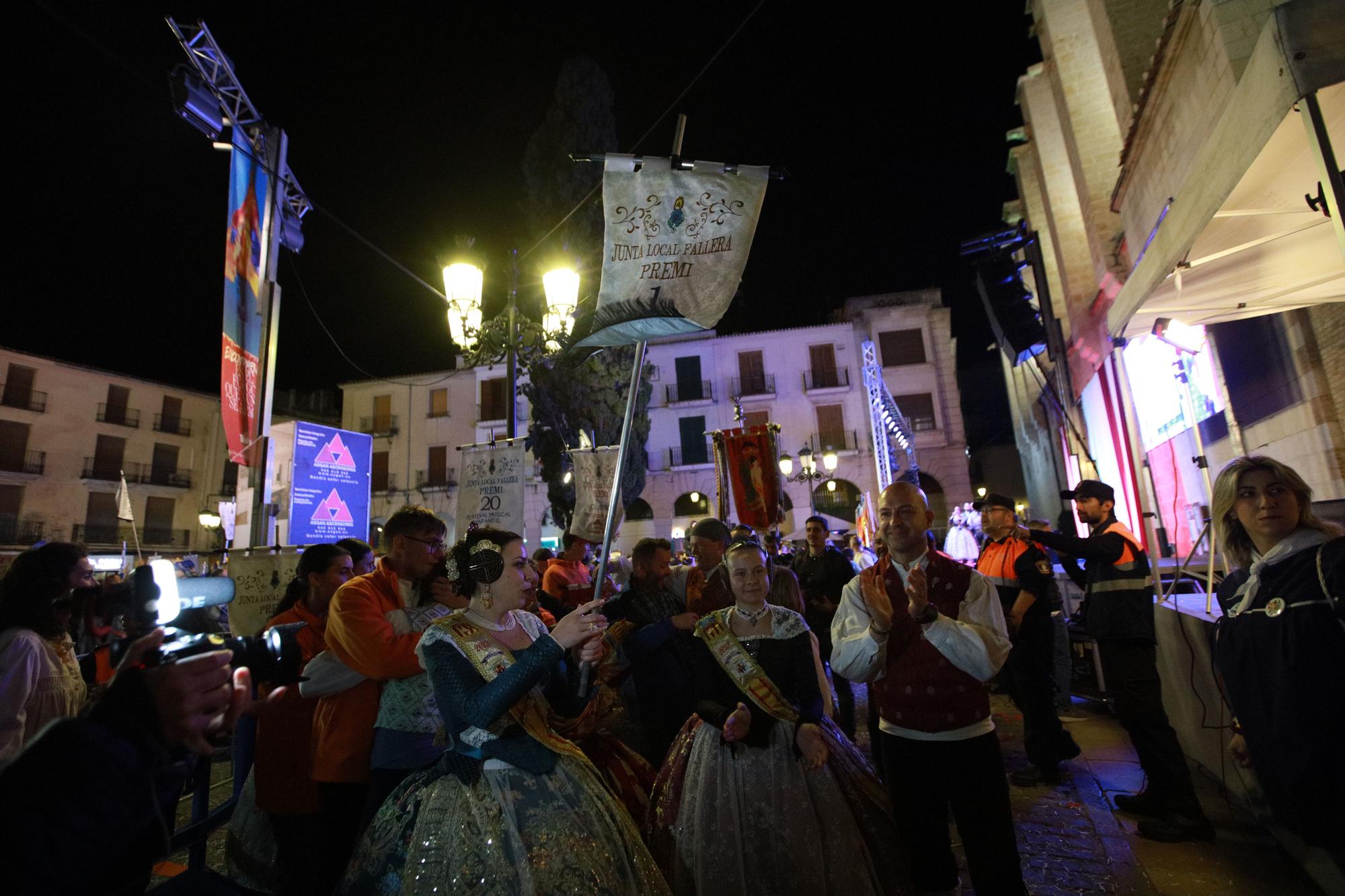 Todas las fotos de la entrega de premios falleros de Gandia