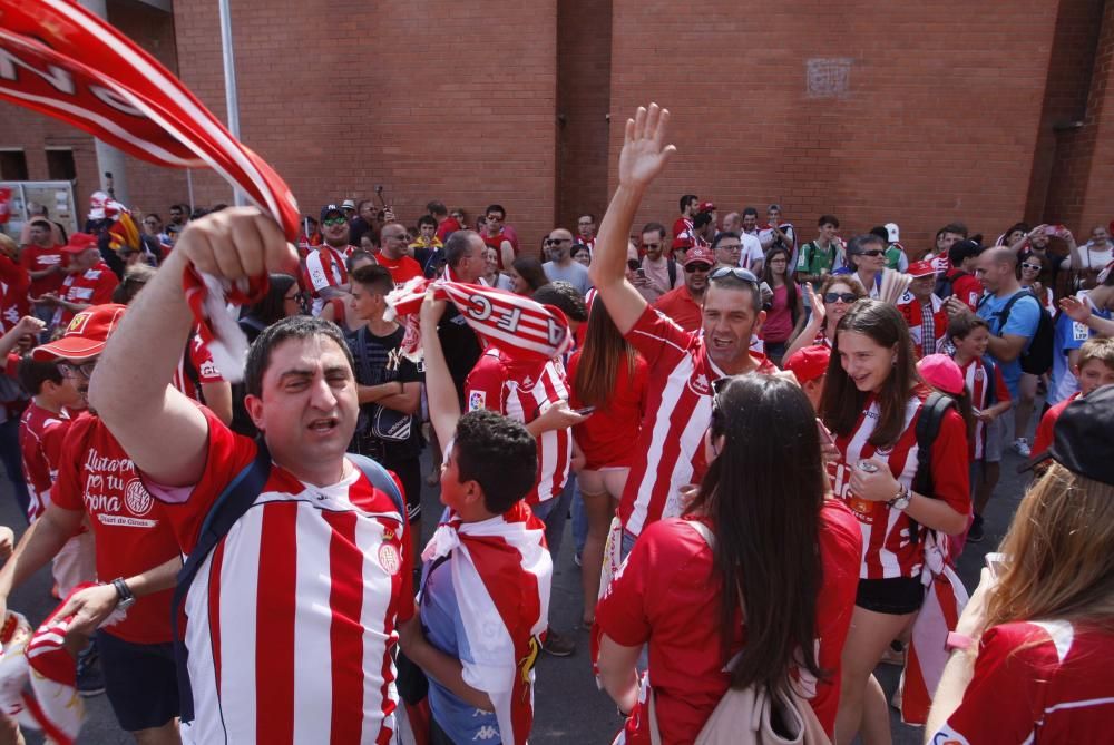 L'afició del Girona FC desembarca a Tarragona