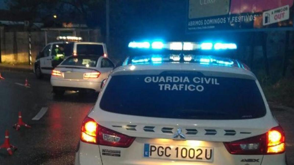 Interceptan a un vigués que circulaba de forma errática por la AP-9 y ...