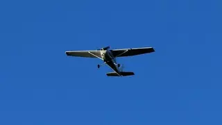 Mueren dos personas en Cádiz al estrellarse la avioneta en la que viajaban