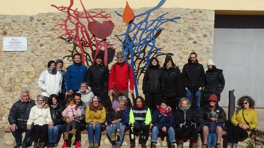 Josep Maria Dacosta guia una visita de descoberta de la Muga a Pont de Molins