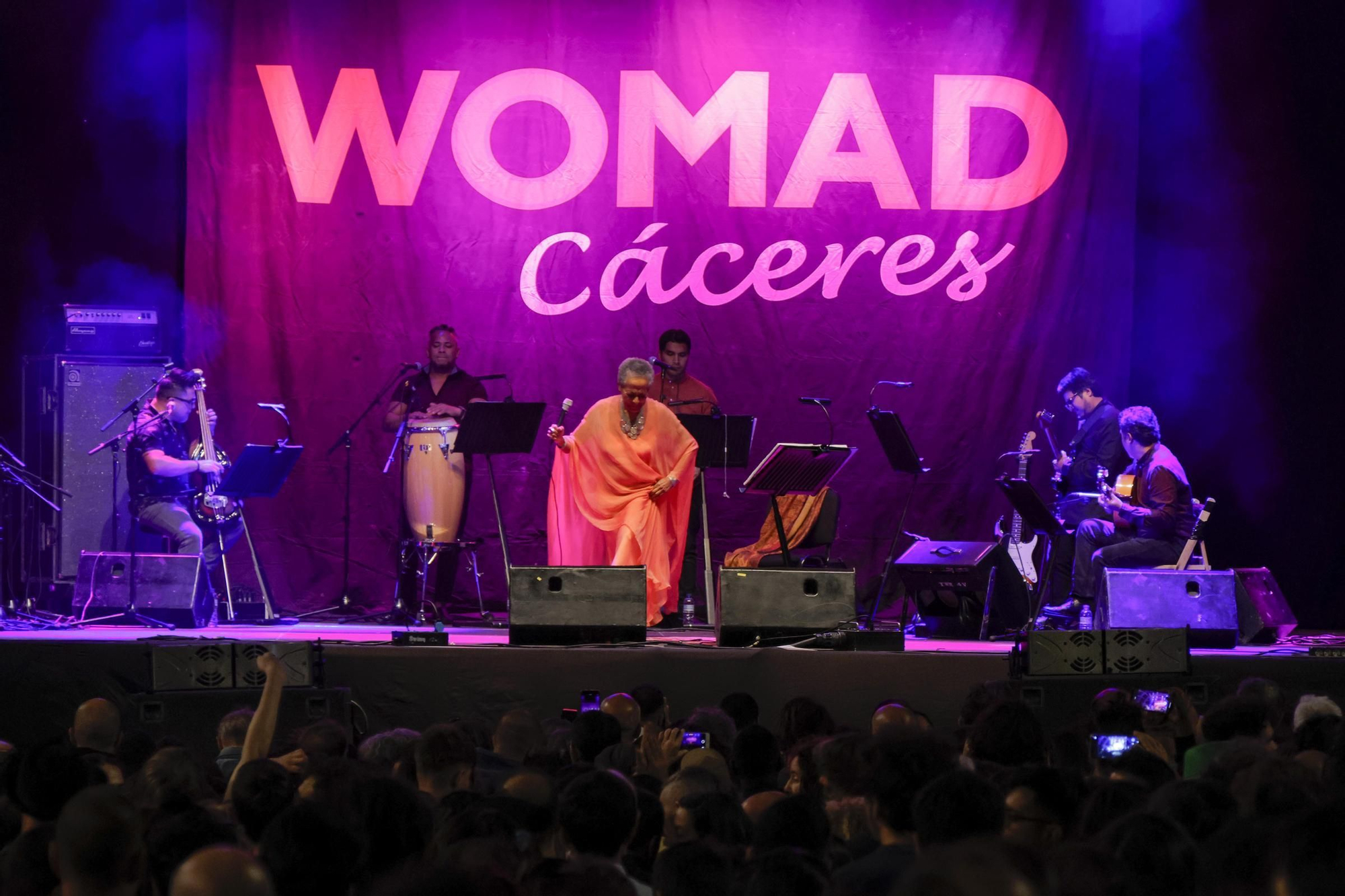 Así fue el primer día del festival Womad en Cáceres