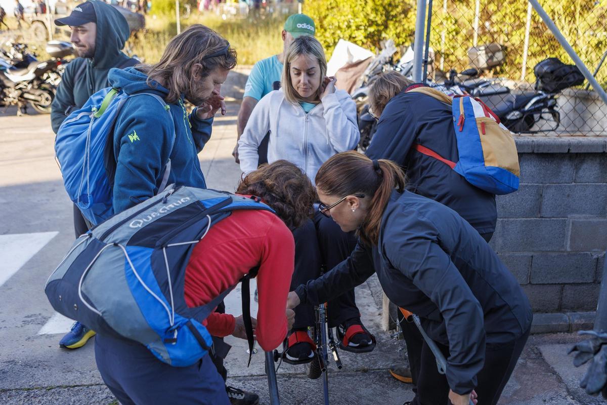 Les millors imatges de la caminada solidària dels Mossos a Montserrat Les millors imatges de la caminada solidària dels Mossos a Montserrat