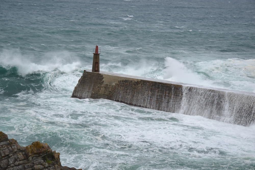 Temporal marítimo en Viavélez