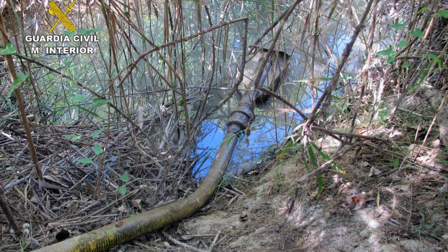 La Guardia Civil sorprende a cuatro personas sustrayendo agua del río Quípar y del nacimiento de Arroyo del Chaparral