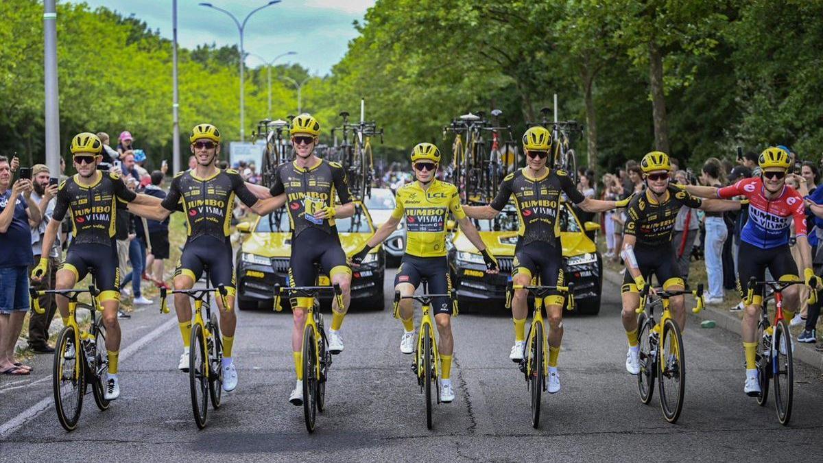 Cómo un supermercado familiar se convirtió en el mejor equipo ciclista del  mundo