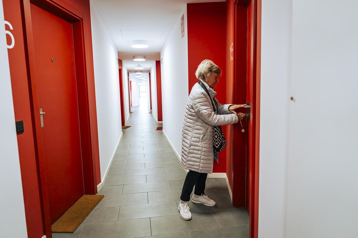 Así se vive en el coliving sénior Adela Barquín, en Sant Feliu de Llobregat