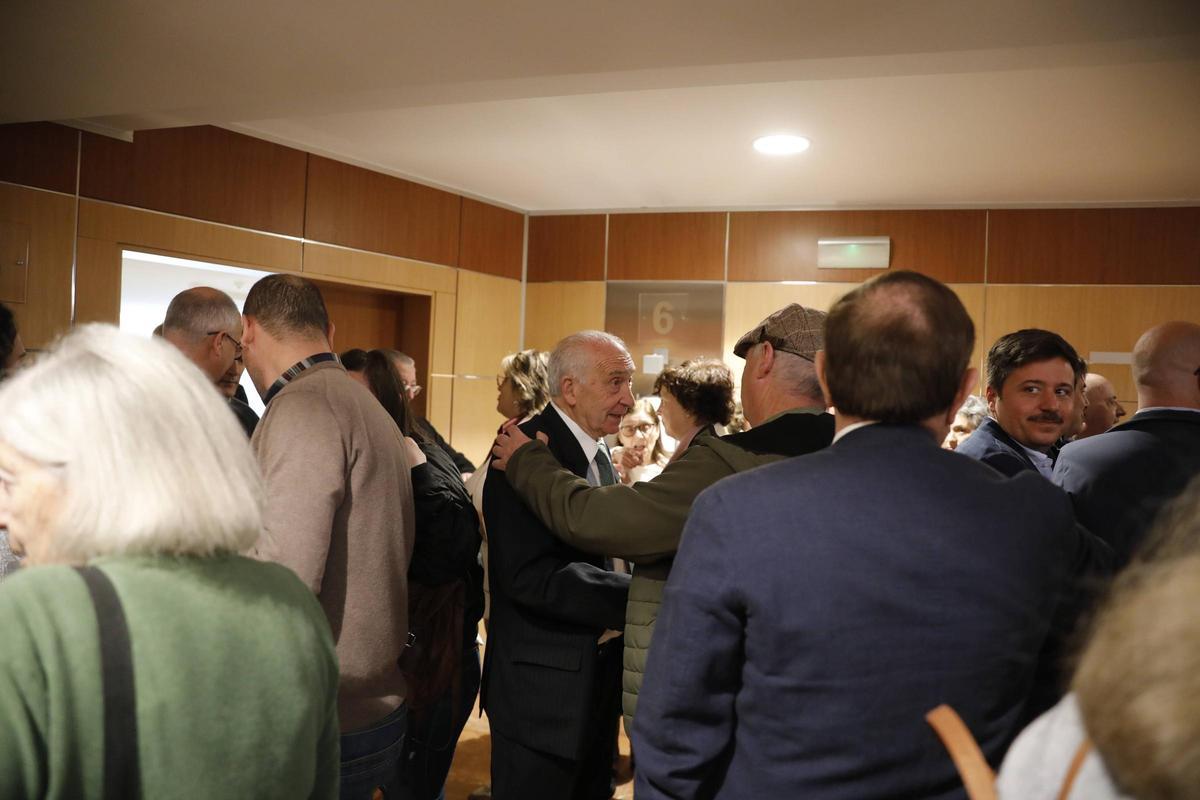 EN IMÁGENES: Multitudinario adiós a la química María Rosa Fernández, mujer del exrector Gotor