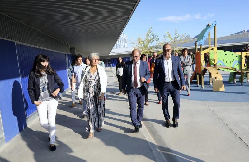 Primer día de clase en el nuevo colegio Parque Venecia