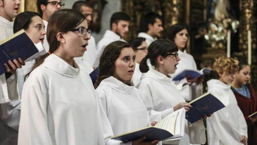 San Isidoro, hermanada con el primer santuario mariano