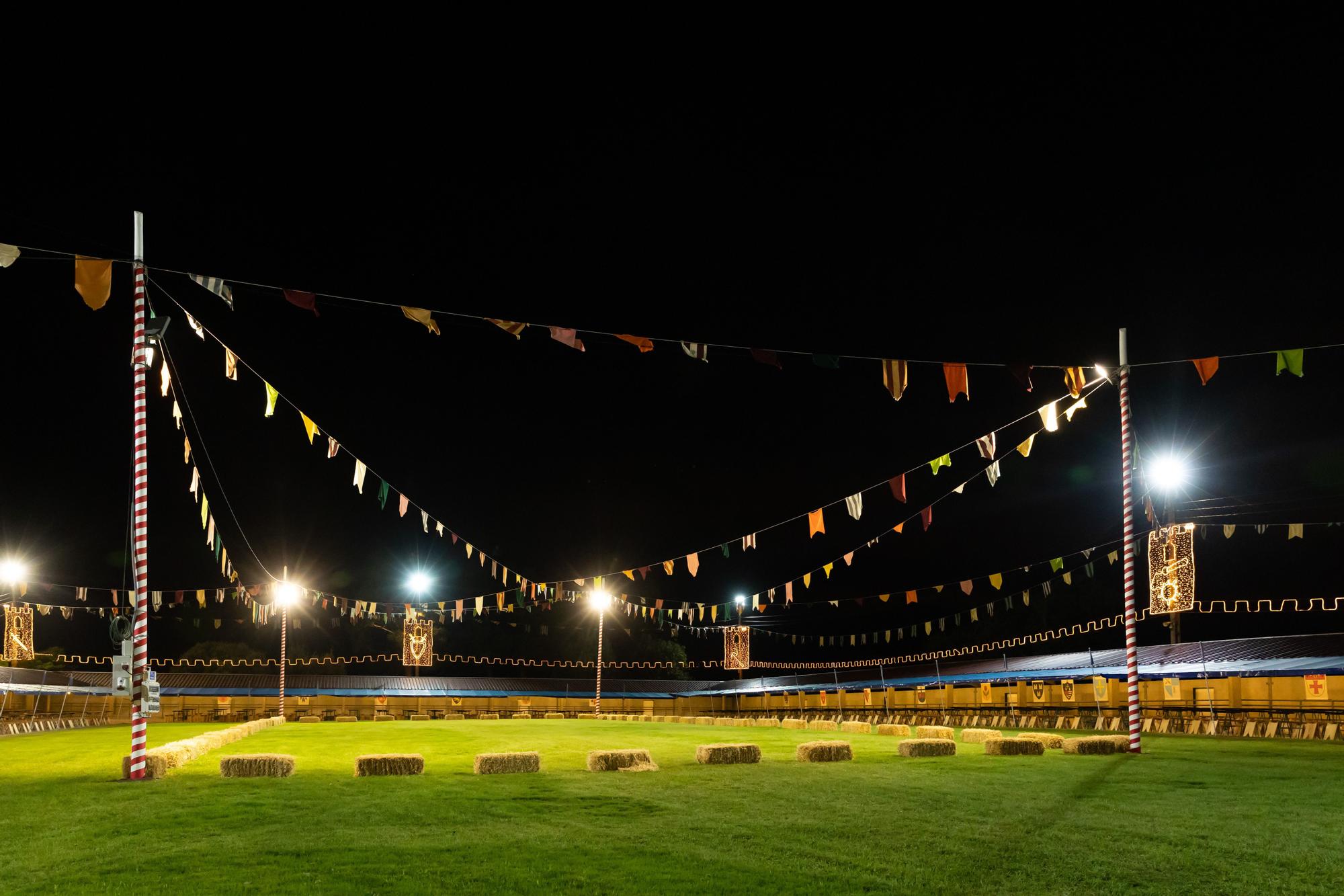 Llanera se enciende para su gran fiesta medieval: todo listo en el recinto para la multitudinaria fiesta de los Exconxuraos