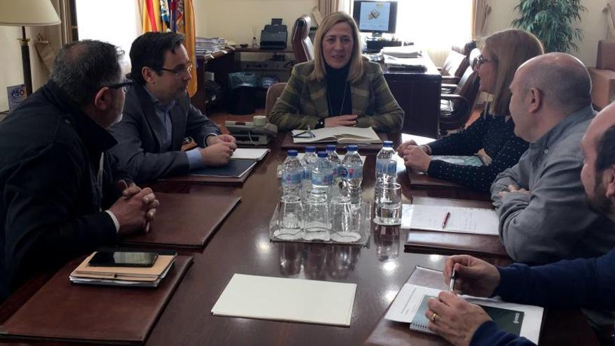 La reunión con la subdelegada del Gobierno en Alicante