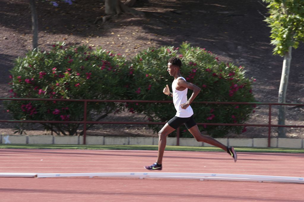 Campeonato regional de atletismo. Primera jornada