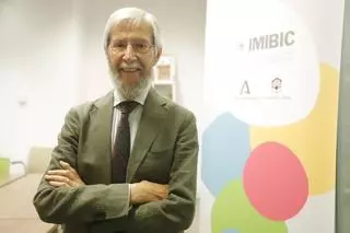 Francisco Pérez Jiménez, primer director científico del Imibic: "Si entras en un Ciber es porque eres importante"