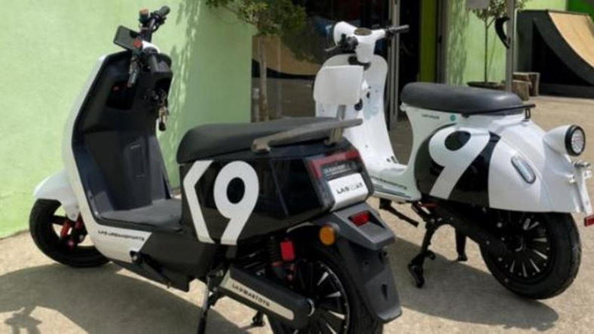 Les motos es poden adaptar amb colors i logtipus sense cost addicional.