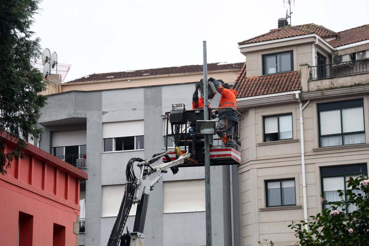 Los electricistas de Vilagarcía.