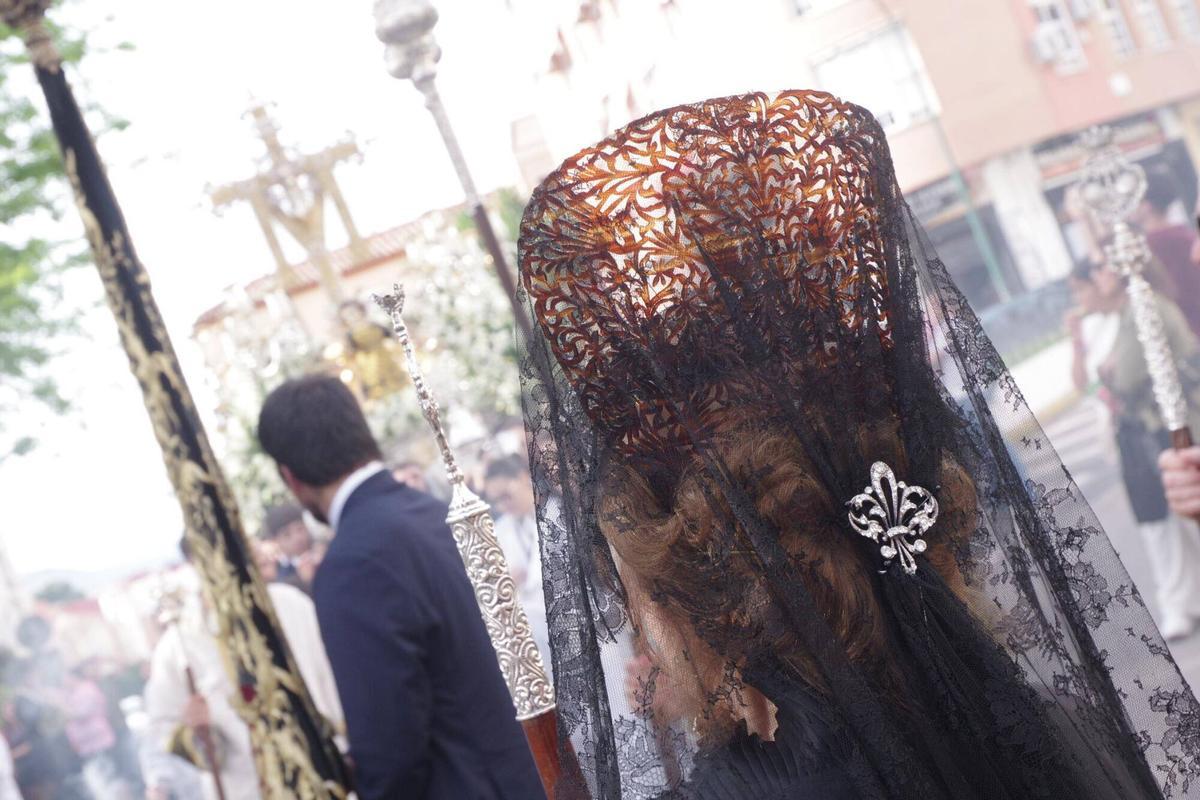 Procesión de la Santa Cruz Torre del Ángel de Salesianos en Málaga