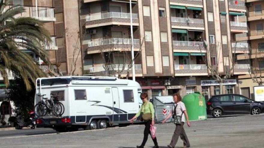 El Ayuntamiento ha aprobado una ordenanza para regular la presencia de autocaravanas.