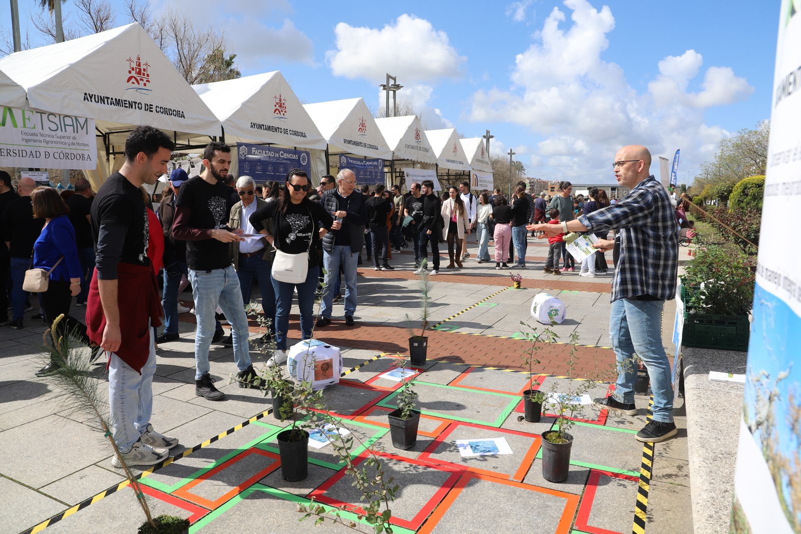 Córdoba se da un "Paseo por la ciencia"