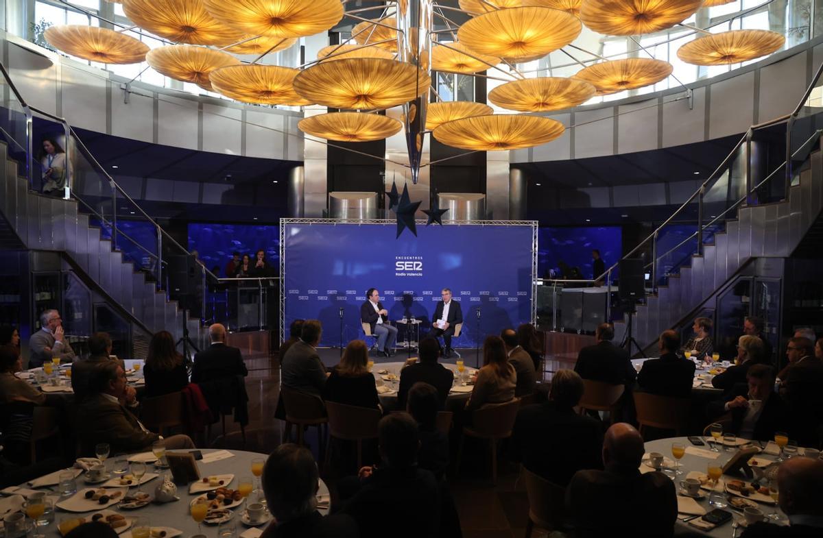 Pérez Llorca acude al acto Encuentros SER