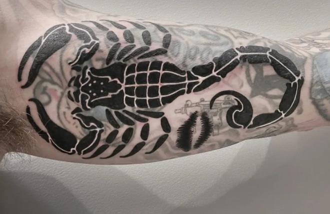 El tatuaje de Travis Baker dedicado a Kourtney Kardashian