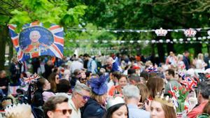 El Regne Unit celebra amb festes, dinars populars i un gran concert a Windsor la coronació de Carles III