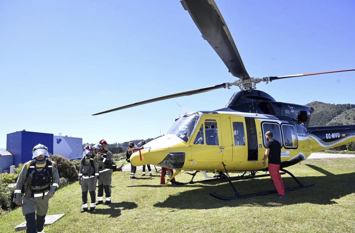 Una de las bases de helicópteros forestales está en O Campiño.
