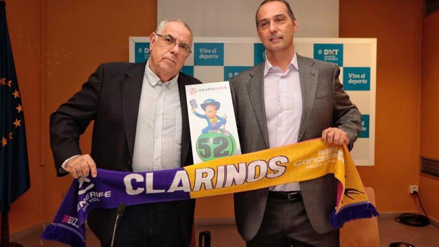 Claudio García del castillo y Javier Alemán, tras la presentación del acuerdo. | | MARÍA PISACA