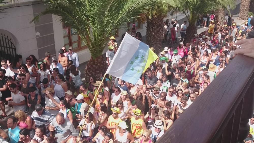 Agaete se llena de color en la rama en honor a Nuestra Señora de las Nieves