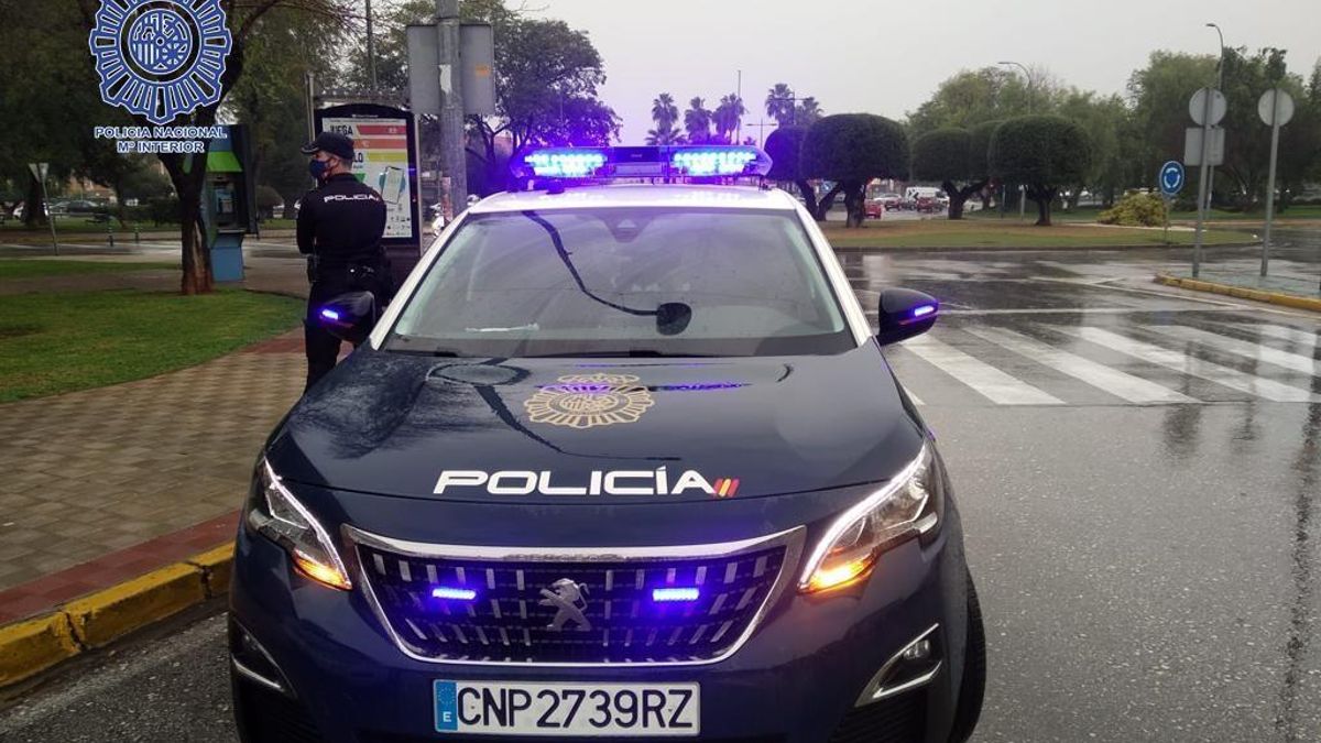 Un vehículo de la Policía Nacional.