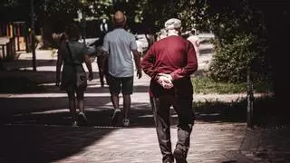 Ayuda de 500 euros para pensionistas: estos son los jubilados que pueden solicitarla