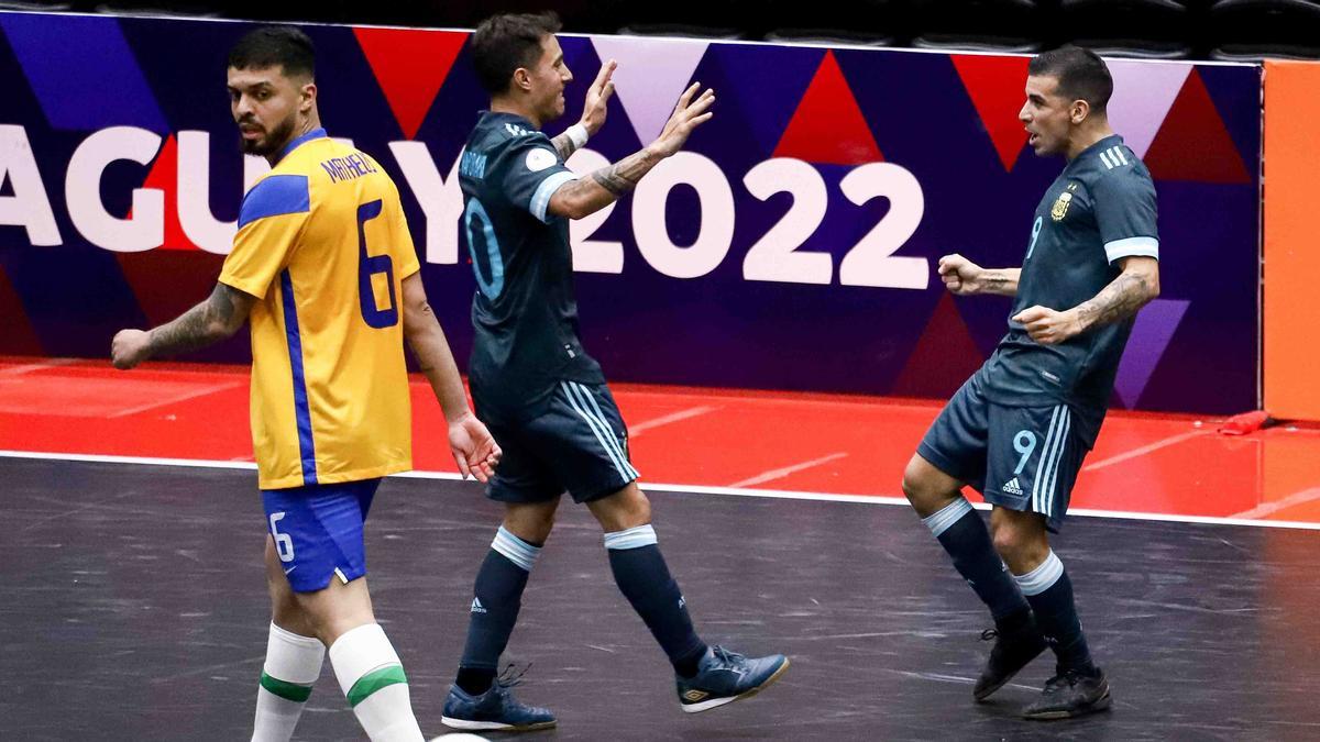 Argentina pasó a la final en un duelo igualadísimo