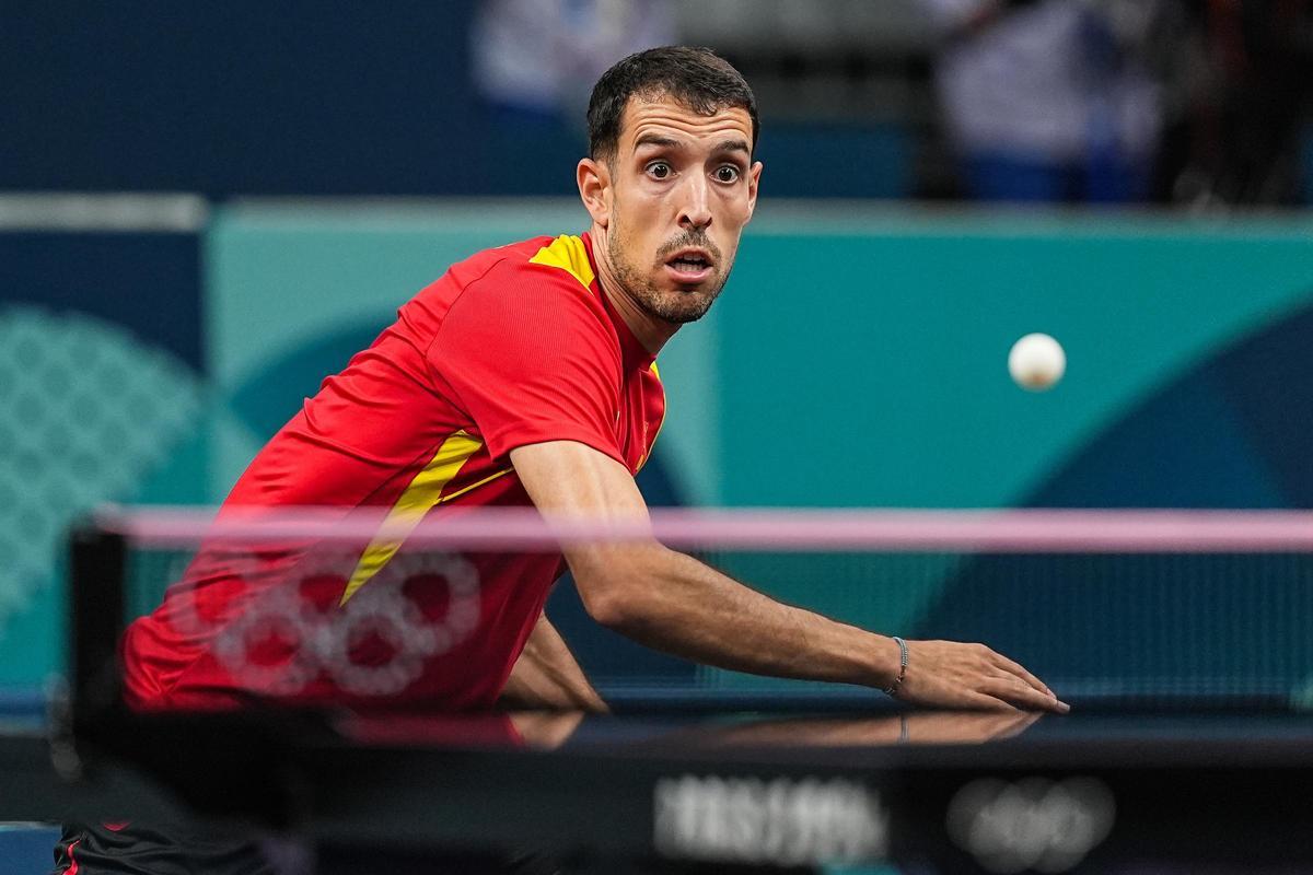 Álvaro Robles, en su partido contra el brasileño Hugo Calderano.