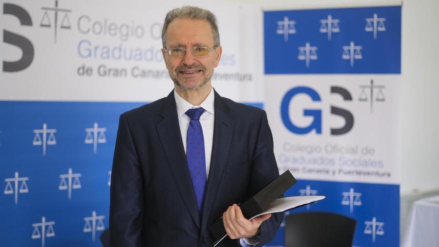 Cristóbal Molina Navarrete: &quot;Los tribunales de cada comunidad autónoma interpretan como quieren la norma laboral&quot;