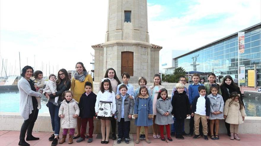 Gal·la Calvo es la princesa de un cuento de fiesta y luz