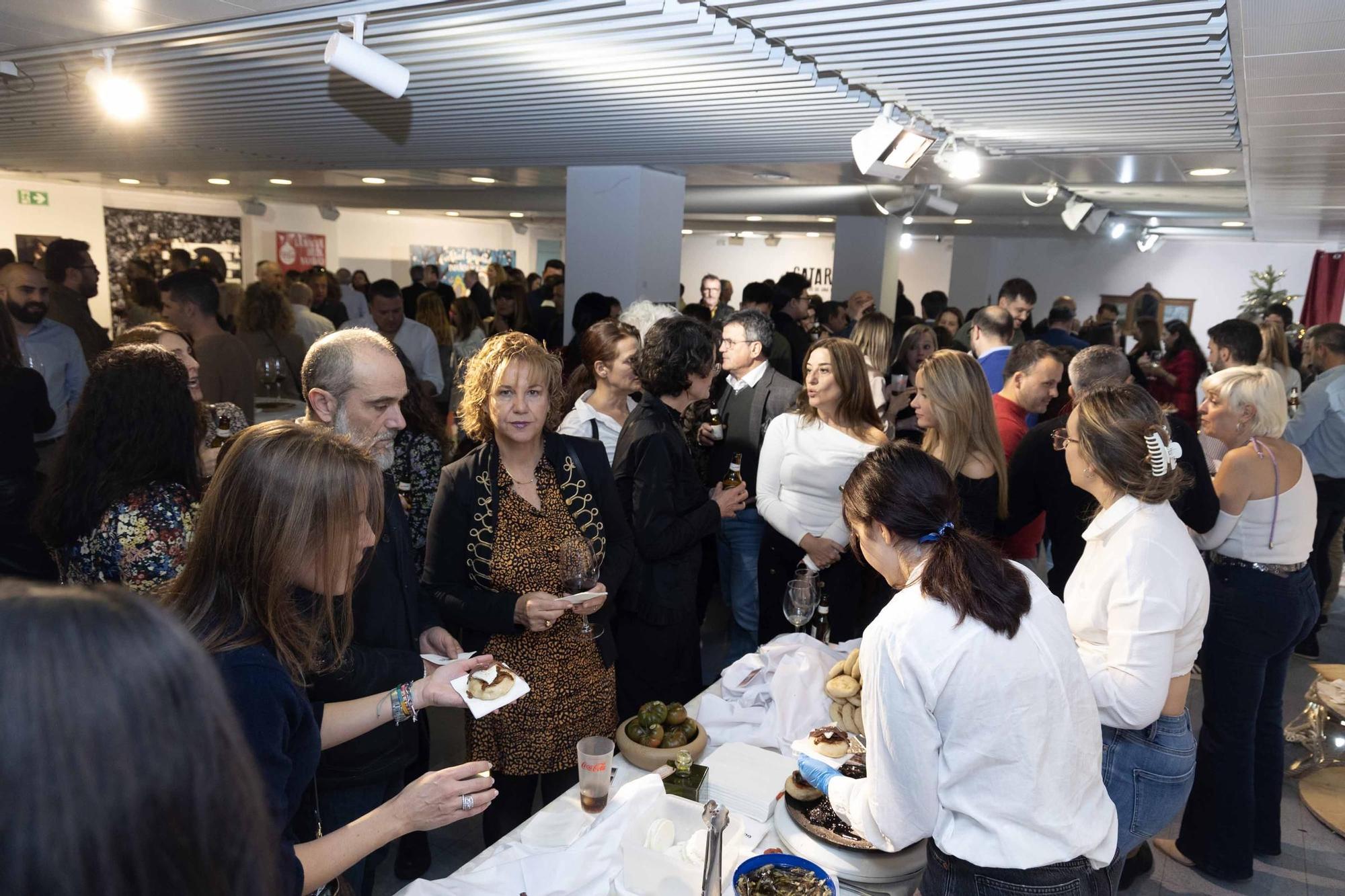 INFORMACIÓN se viste de Navidad con su tradicional comida de clientes y agencias