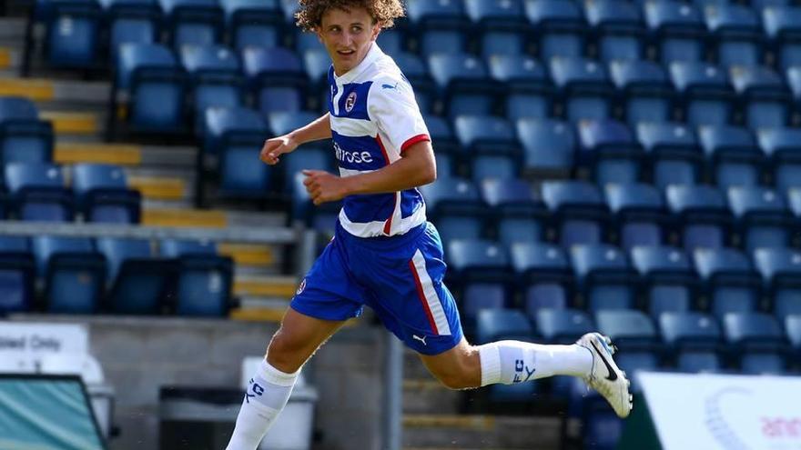 Aaron Kuhl, durante un partido con el Reading inglés.