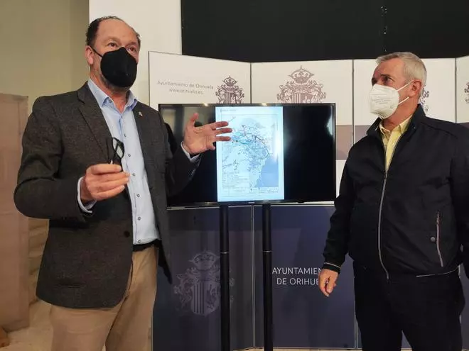Orihuela recurre el proyecto del Consell de transporte público para vertebrar la costa y las pedanías