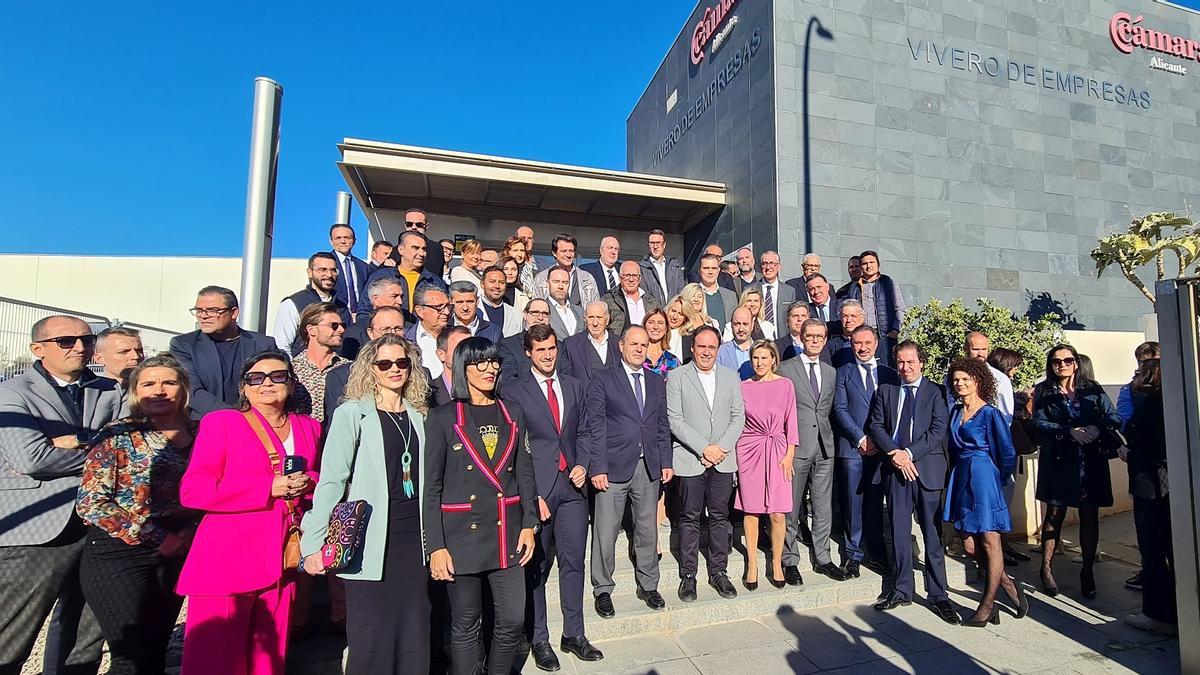 Los participantes en el encuentro empresarial celebrado en Finestrat.