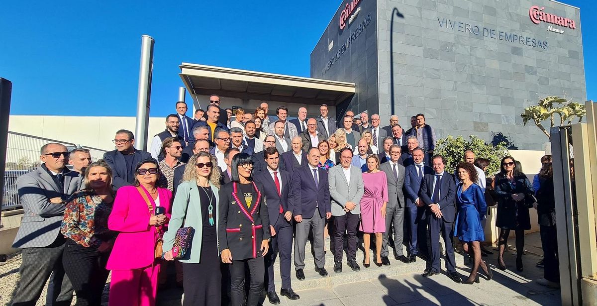 Los participantes en el encuentro empresarial celebrado en Finestrat.