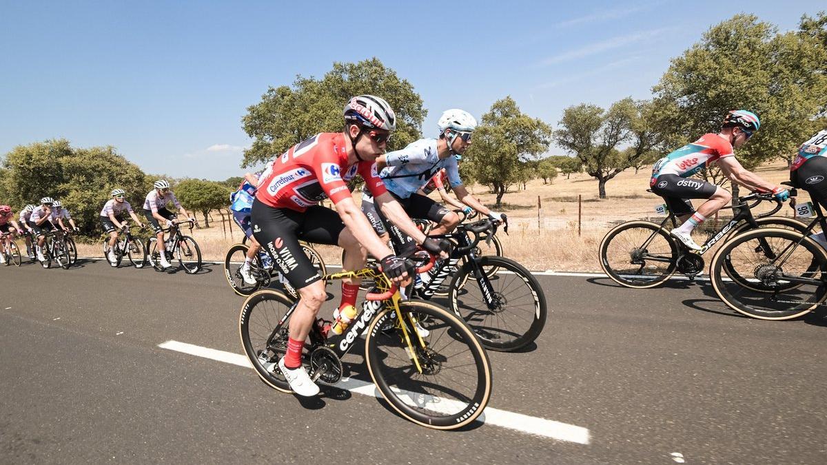 Wout van Aert, durante la cuarta etapa.