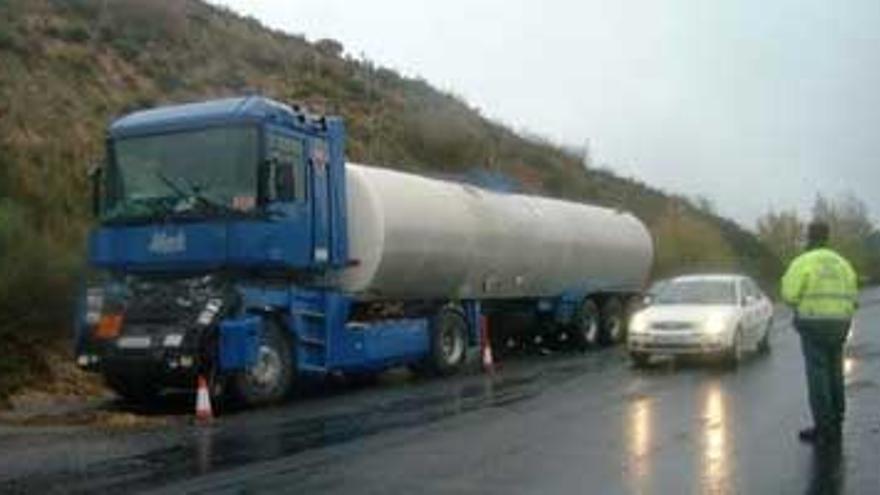 Baja la accidentalidad en las carreteras de la Junta