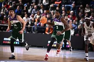 70-91: El Unicaja pone rumbo con autoridad a la segunda fase de la BCL