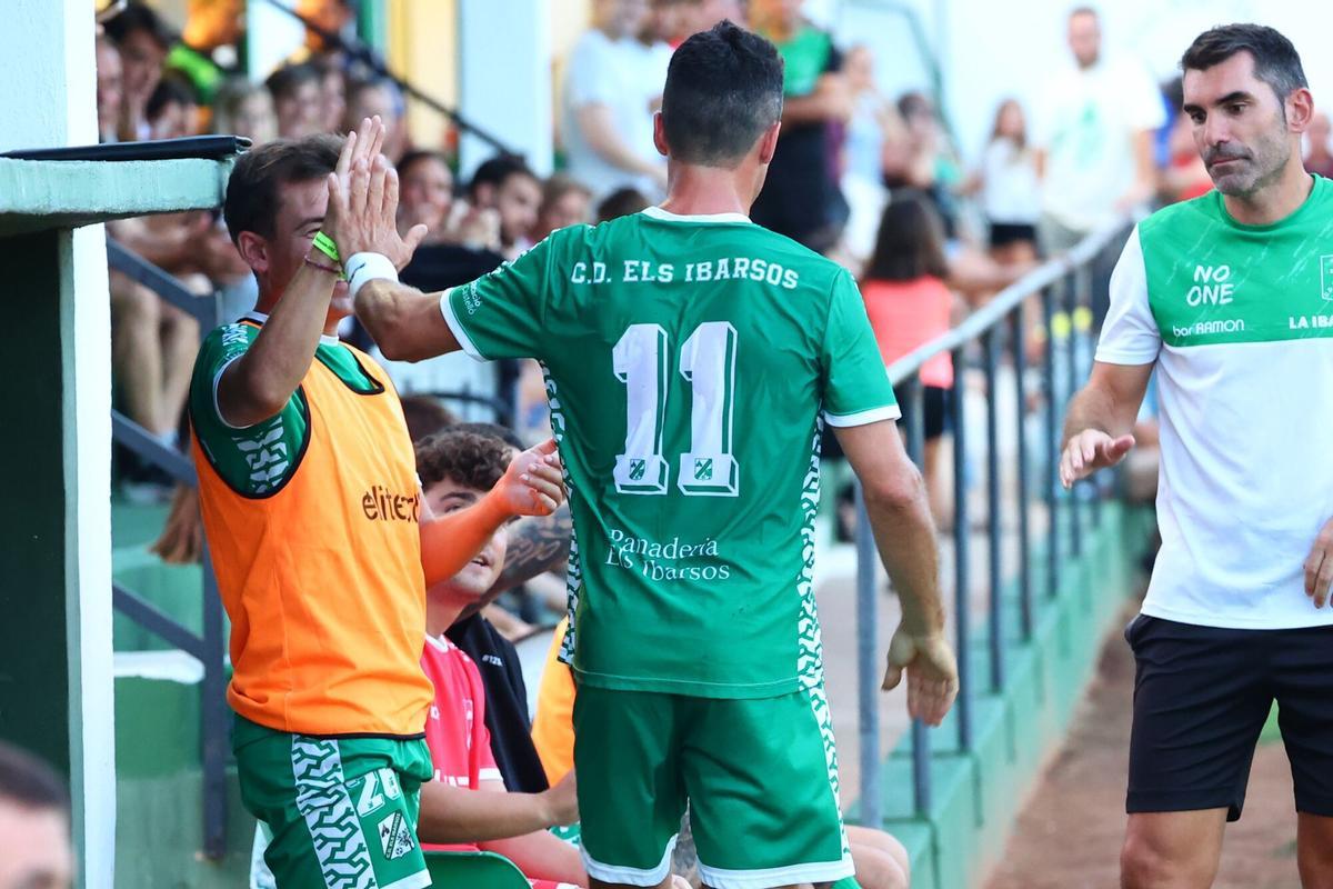 Galería | Así ha sido el espectacular regreso de Roberto Bautista al fútbol