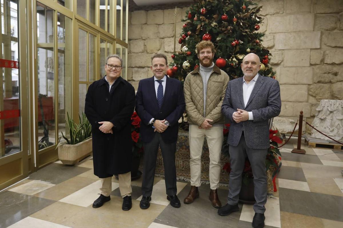 Jiménez, Urbano, González y Bados, este viernes en el Ayuntamiento.