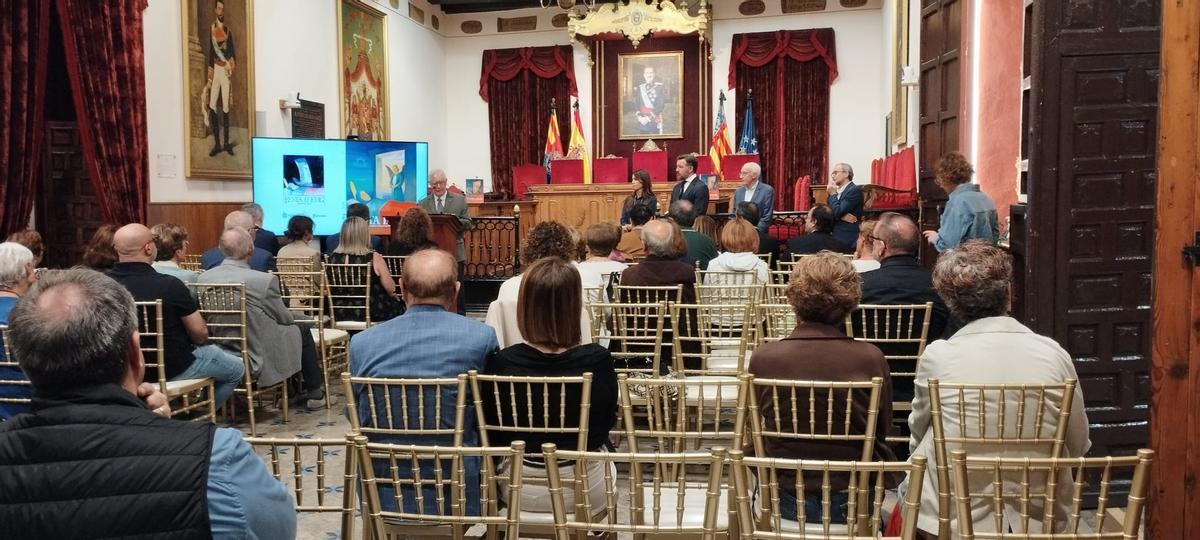 Una imagen del acto de presentación de la revista Festa d'Elig