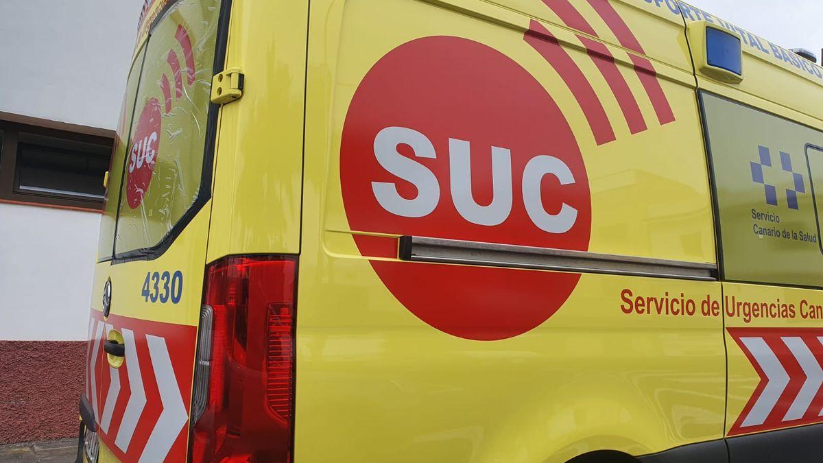 Ambulancia del SUC en Tenerife.